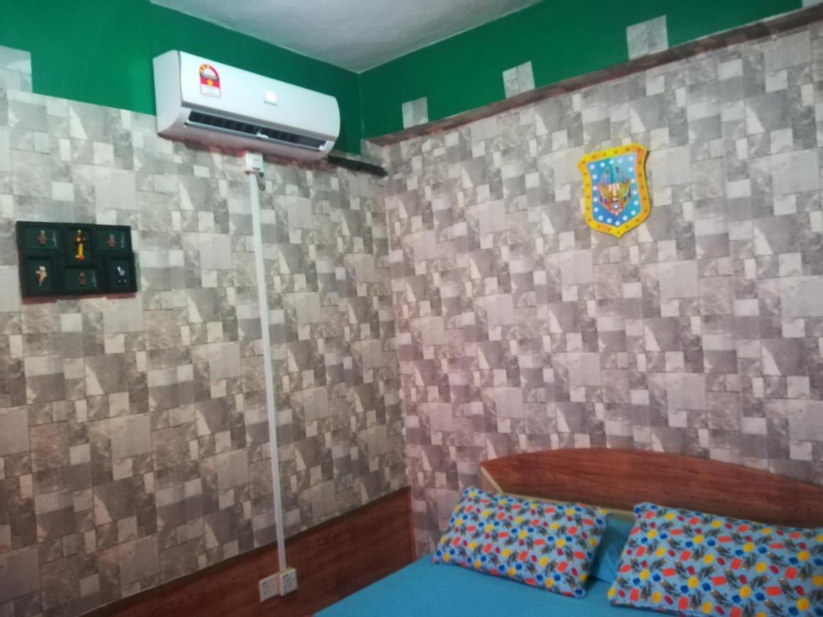 Hagia Medina Muslims Guesthouse Port Dickson Exteriör bild